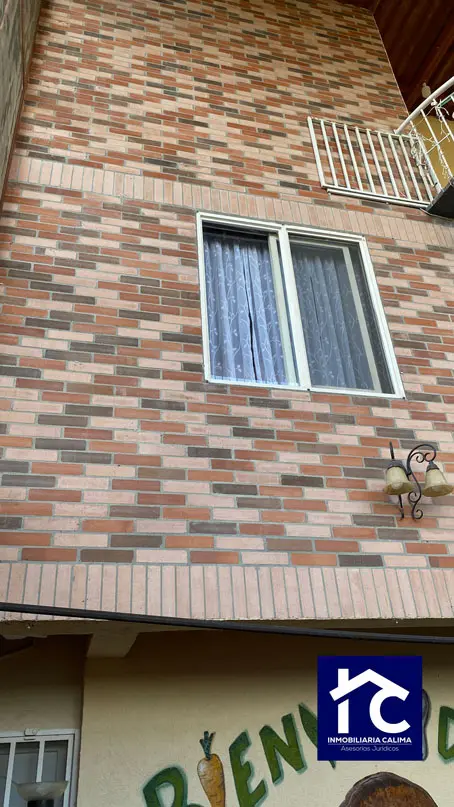 Casa de 2 viviendas en el Canadá Calima Darién